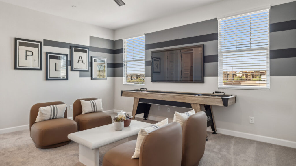 Talinn at Desert Ridge 5